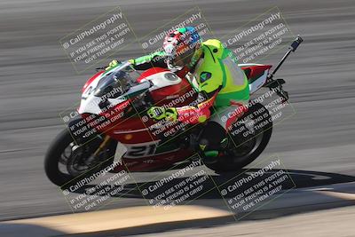 media/Oct-13-2025-Moto Forza (Mon) [[a66d839500]]/3-B Group/Session 2 (Bowl)/